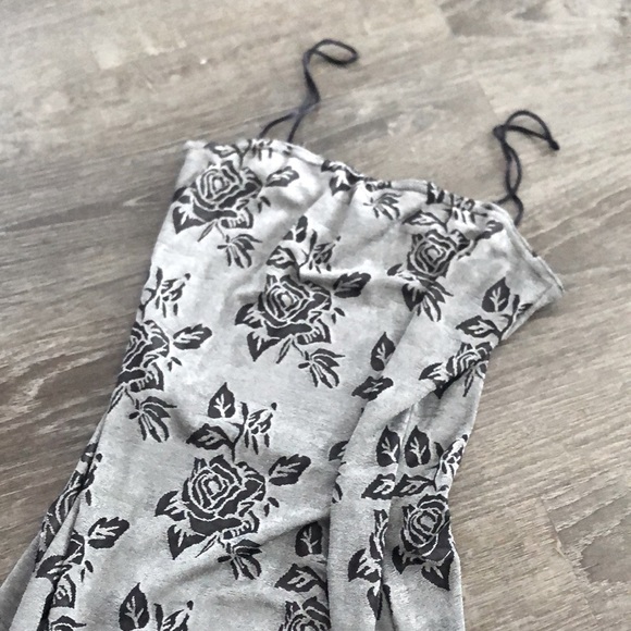 Grey/Black Rose Print Dress - Picture 1 of 4